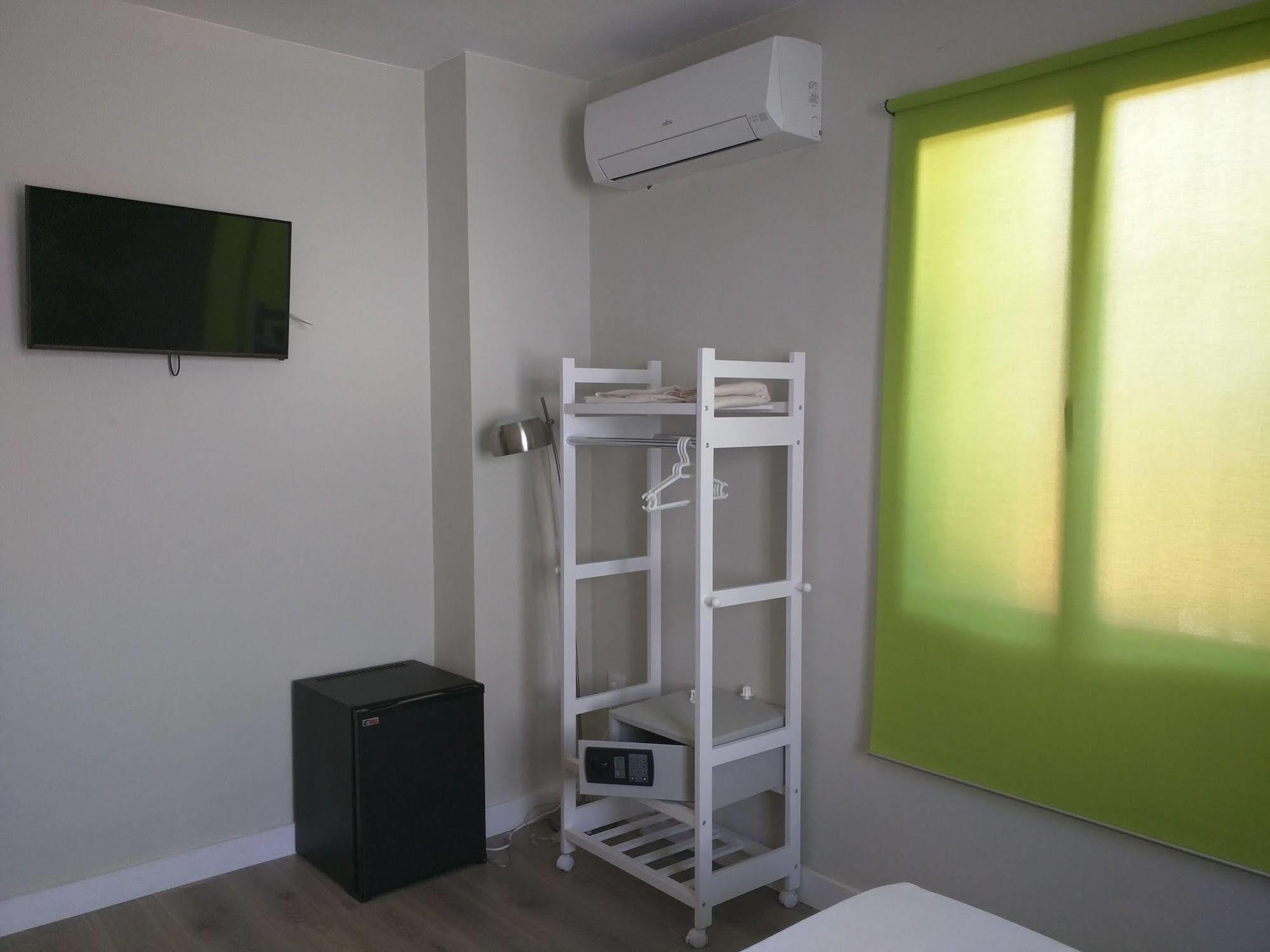 Nwt Paradise Urban Hostel Alicante Exterior foto