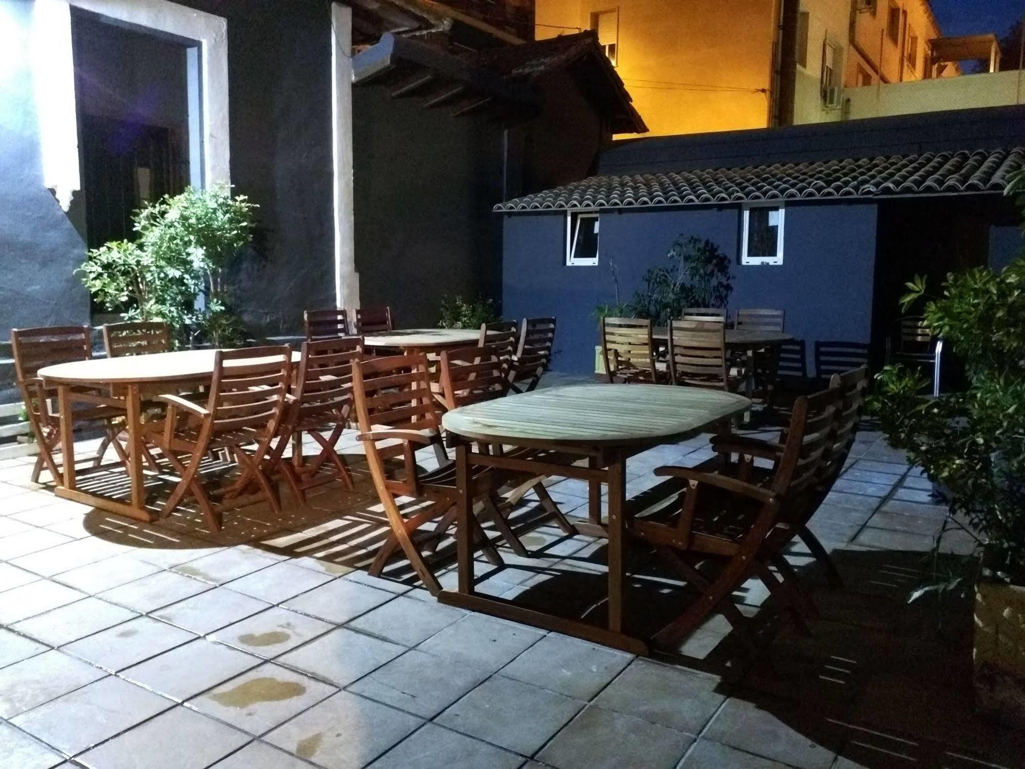 Nwt Paradise Urban Hostel Alicante Exterior foto
